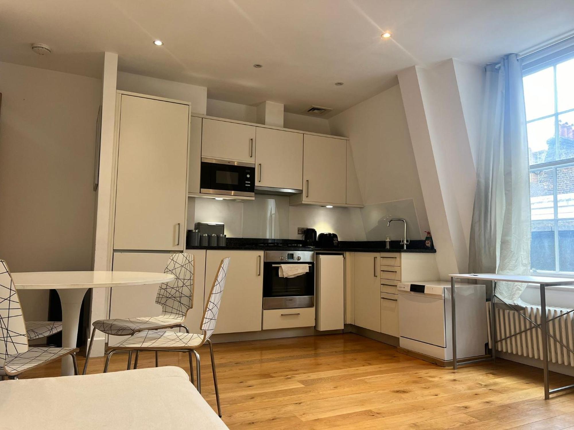 One Bedroom Apartment In Holborn London Kültér fotó