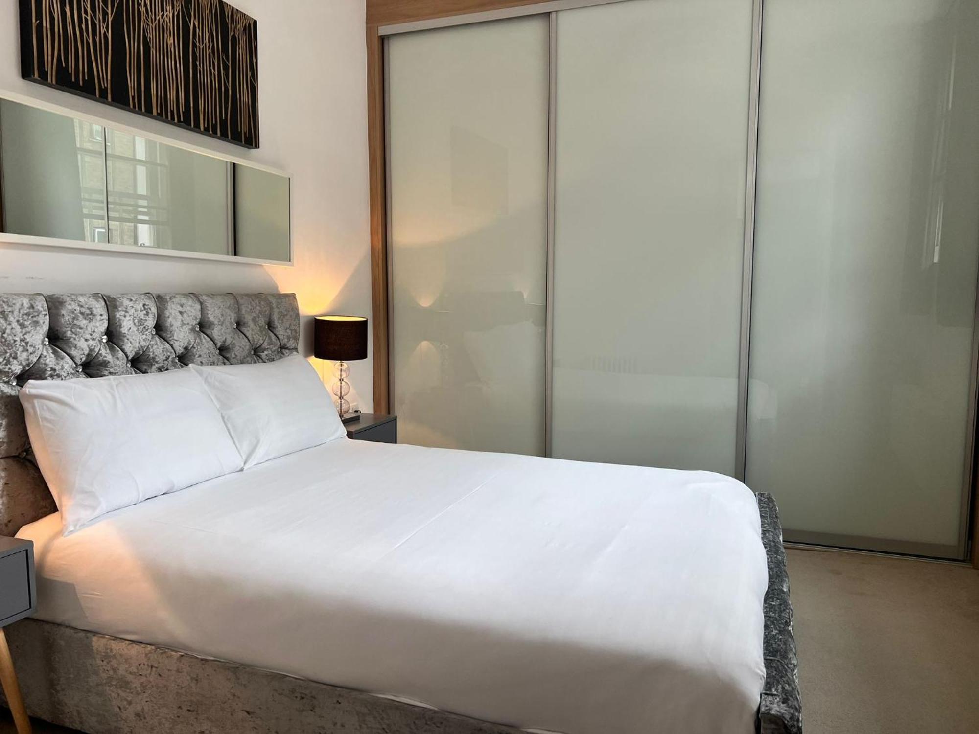 One Bedroom Apartment In Holborn London Kültér fotó
